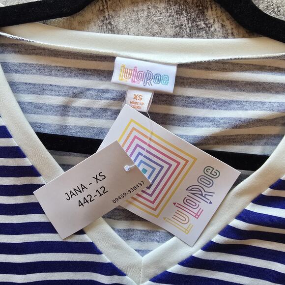 Lularoe Tunic Top Women XS Blue White Striped Jana Short Sleeve High Low Hem NEW - Picture 4 of 10